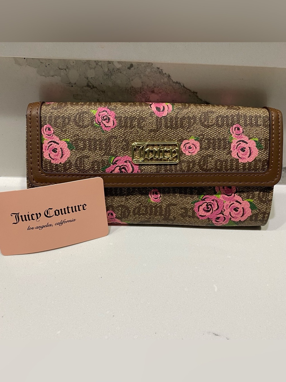 Juicy Couture wallet Y2K Indie Sleaze long wallet brand name print pink floral